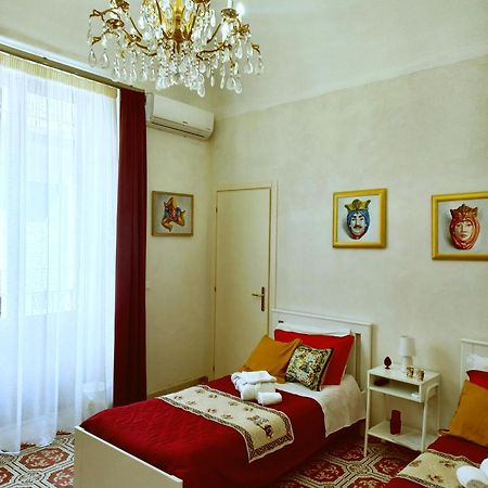4Tino Hotel Катания Екстериор снимка